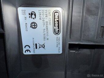 Kávovar Delonghi ESAM 6900 M