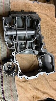 Horní olejová vana BMW N63B44