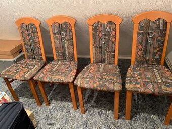Židle jídelní masivní 4 ks - velmi pěkný stav - 1