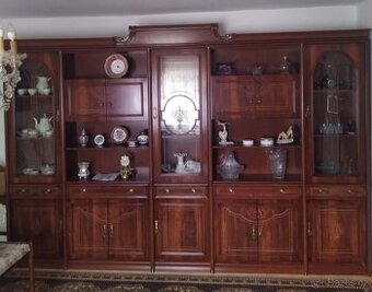 Obývací stěna - španělský styl