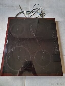 SLEVA - Indukční deska Whirlpool ACM 822 NE