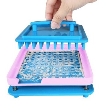 Plnička kapslí na doplňky a léky