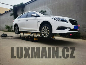 Mobilní zvedák hever na auto 2500kg - Luxmain L520HL