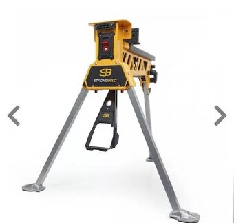 Přenosný stojanový svěrák STRONGBOLD S1