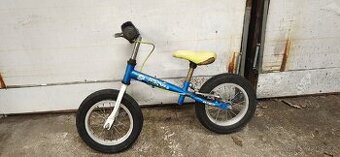 Dětské odrážedlo