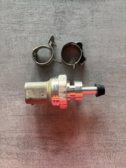 Snímač tlaku spalin