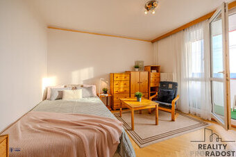 Pronájem bytu 2+1 s lodžií ,  Oty Synka, Poruba