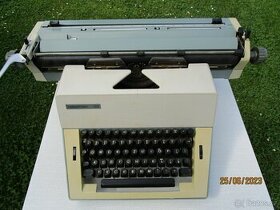 Psací stroj