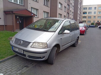Volkswagen Sharan 1.9TDI 85kw + Motor & Převodovka