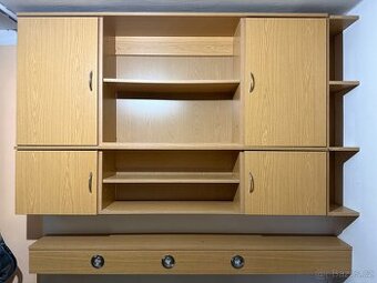 Nástěnné skříňky