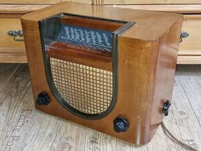 Funkční staré předválečné rádio Telefunken 543WL, rok 1935 - 1