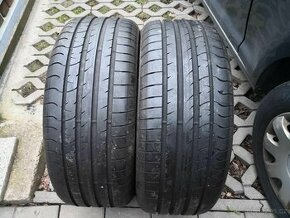 Prodám 2ks krásné letní pneu 235/55 R17 6,4 mm