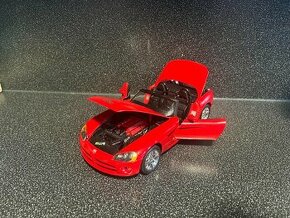 Dodge Viper SRT-10 1:18
