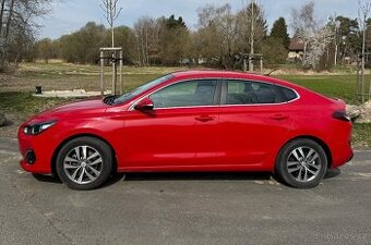 Hyundai i30 FASTBACK 1,6 - 100kW, 18tis km