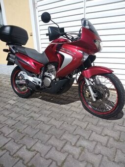 Honda Transalp 650