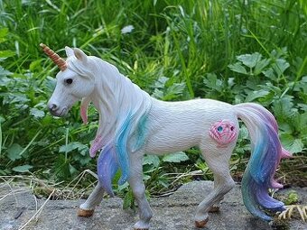 Jednorožec Schleich - 1