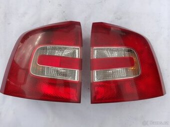 Octavia 2 zadní světlo kombi