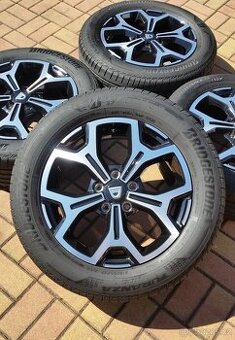 Letní sada DACIA DUSTER R17 pneu 215/60/17 4x6mm TOP stav