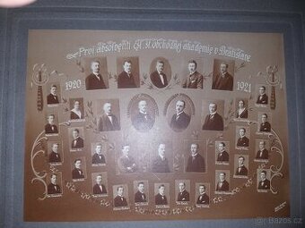 FOTOGRAFIE HISTORICKÉ KLATOVY A BRATISLAVA - 1