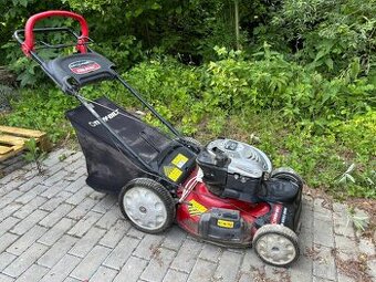 Benzínová sekačka Troy-Bilt TB 6553 HWM (USA)
