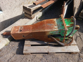 Hydraulické kladivo Montabert
