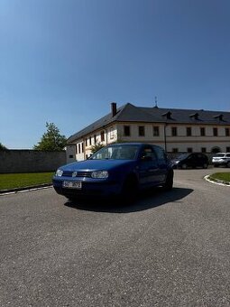 Prodám Volkswagen Golf 4 1.4 16v