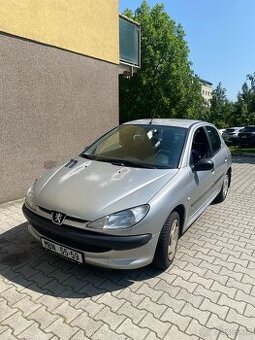 Peugeot 206 1,1