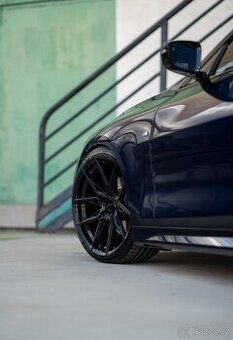 ALU kola pro BWM 5x120 velikost R20 černý Matt