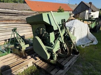 Dvouřádkový sazeč brambor