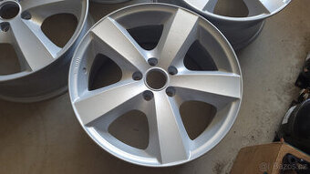 ALU disky 17" 5x108 - nový lak - Ford, Peugeot, Renault