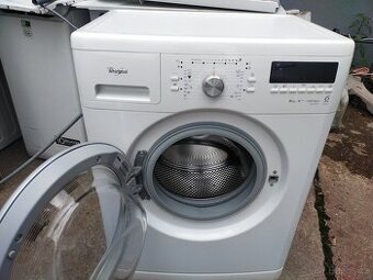 Prodám plně funkční dig.pračku zn.WHIRLPOOL-6 kg -DOVEZU--