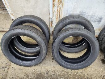 18"zánovní letní pneu Bridgestone 215/55/18 = 4000Kč/4ks