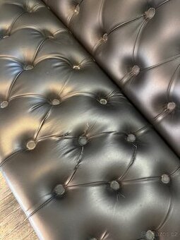 Kadeřnický mycí boc