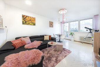 Prodej bytu 2+1 PO REKONSTRUKCI, Mánesova, 55 m2 + balkón