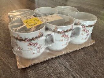 Sada 6 ks nepoužitých hrnků Karlovarský porcelán 1966