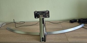 stojan k televizi LG