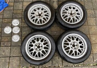 Alu kola Laurin a Klenent octavia 1