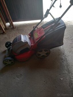 prodam el.sekacku s pojezdem