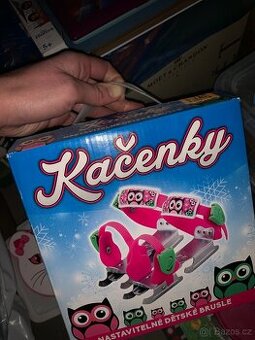 DeAgostini reprák a figurky, dětské brusle Kačenky 24-31