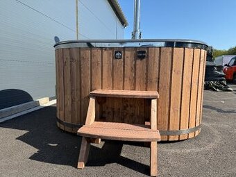 Koupací sud pro 2 osoby – soukromé wellness u vás doma