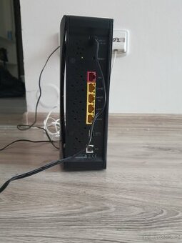 Prodej: O2 Smart Box 2 - Wi-Fi router s displejem