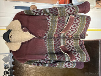 Prodám bundu kožíšek , pěkná, málo nošená