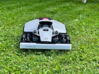 Robotická sekačka Mammotion LUBA mini AWD 1500 SLEVA