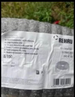 REHAU dilatační pás s fólií 8x150 mm se samolepícím pruhe