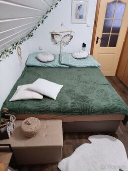 Postel 160x200 s úložným prostorem