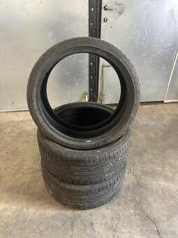 Gumy 235/35 r19