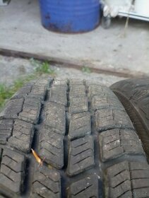 Zimní pneu 145/70 R13T - 1