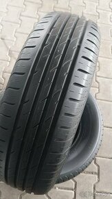 Prodám 2 x letní pneu Nexen 205/70/15