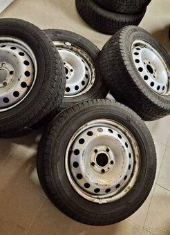 Pneu Matador 215/65 R16 C + plechové disky