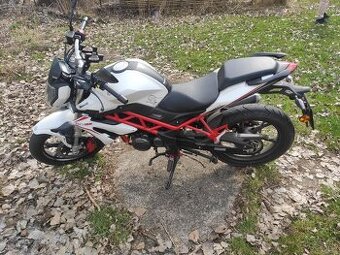 Benelli BN 125